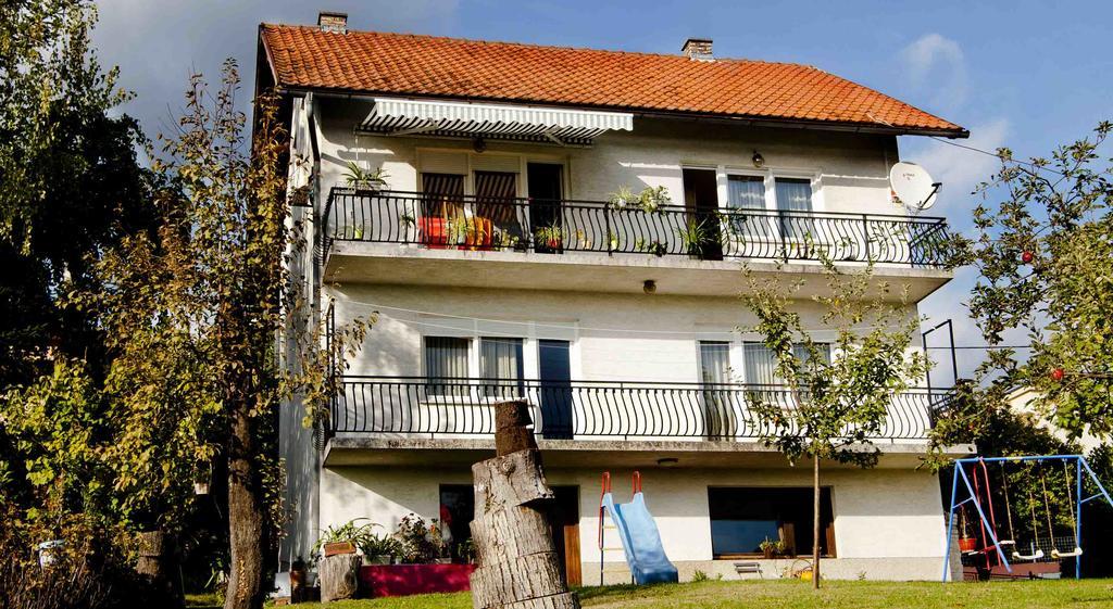 Apartman Sestine Загреб Экстерьер фото